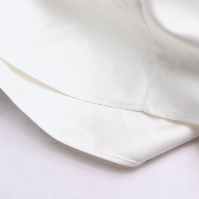 Image 3 of Skirt 32 White in color White | Vite EnVogue