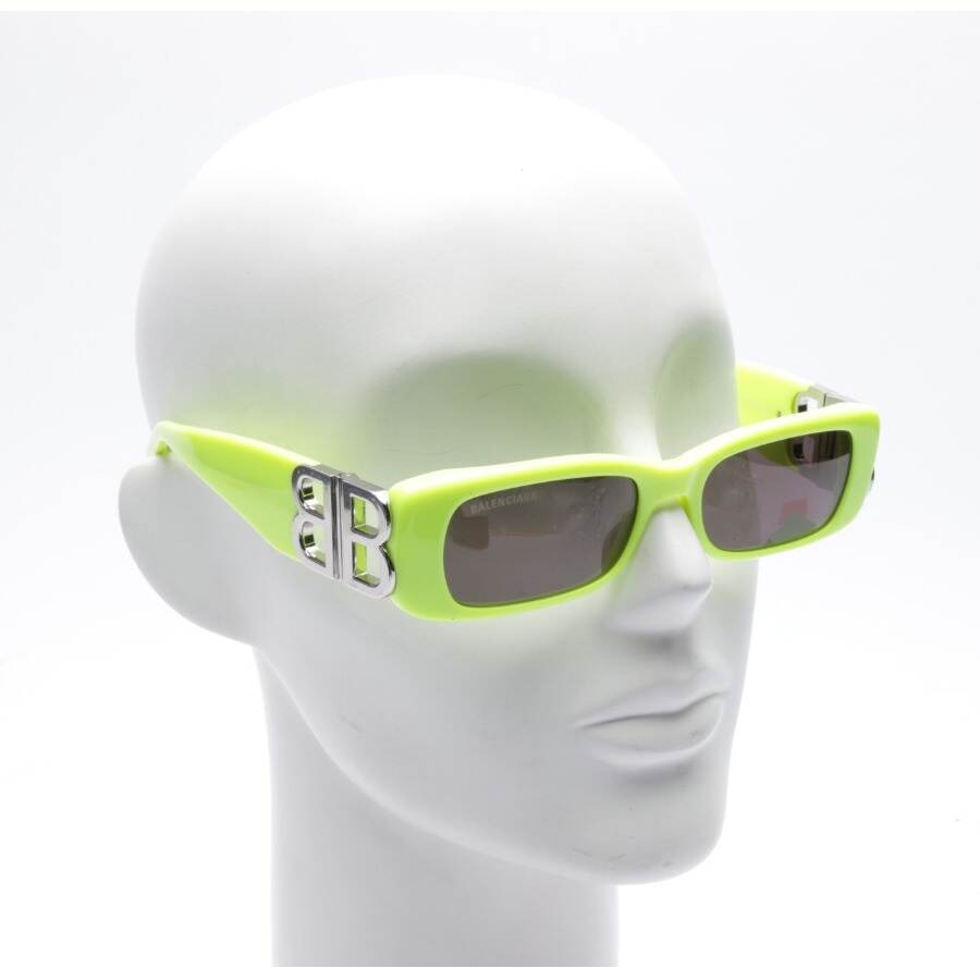 Image 2 of BB0096 Sunglasses Neon Yellow in color Neon | Vite EnVogue
