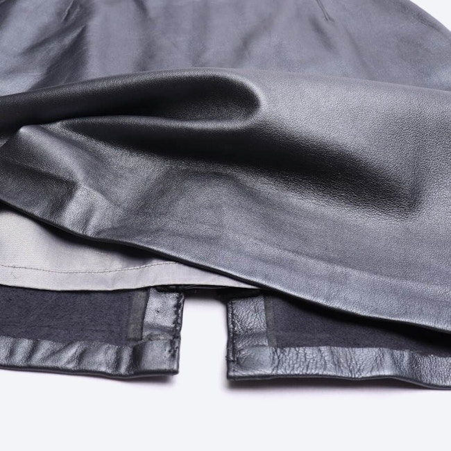 Image 3 of Leather Skirt 36 Light Gray in color Gray | Vite EnVogue