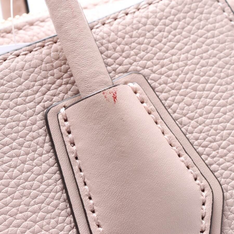 Image 5 of Handbag Light Pink in color Pink | Vite EnVogue