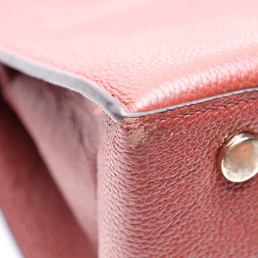 Image 9 of Cynthia Handbag Bordeaux in color Red | Vite EnVogue