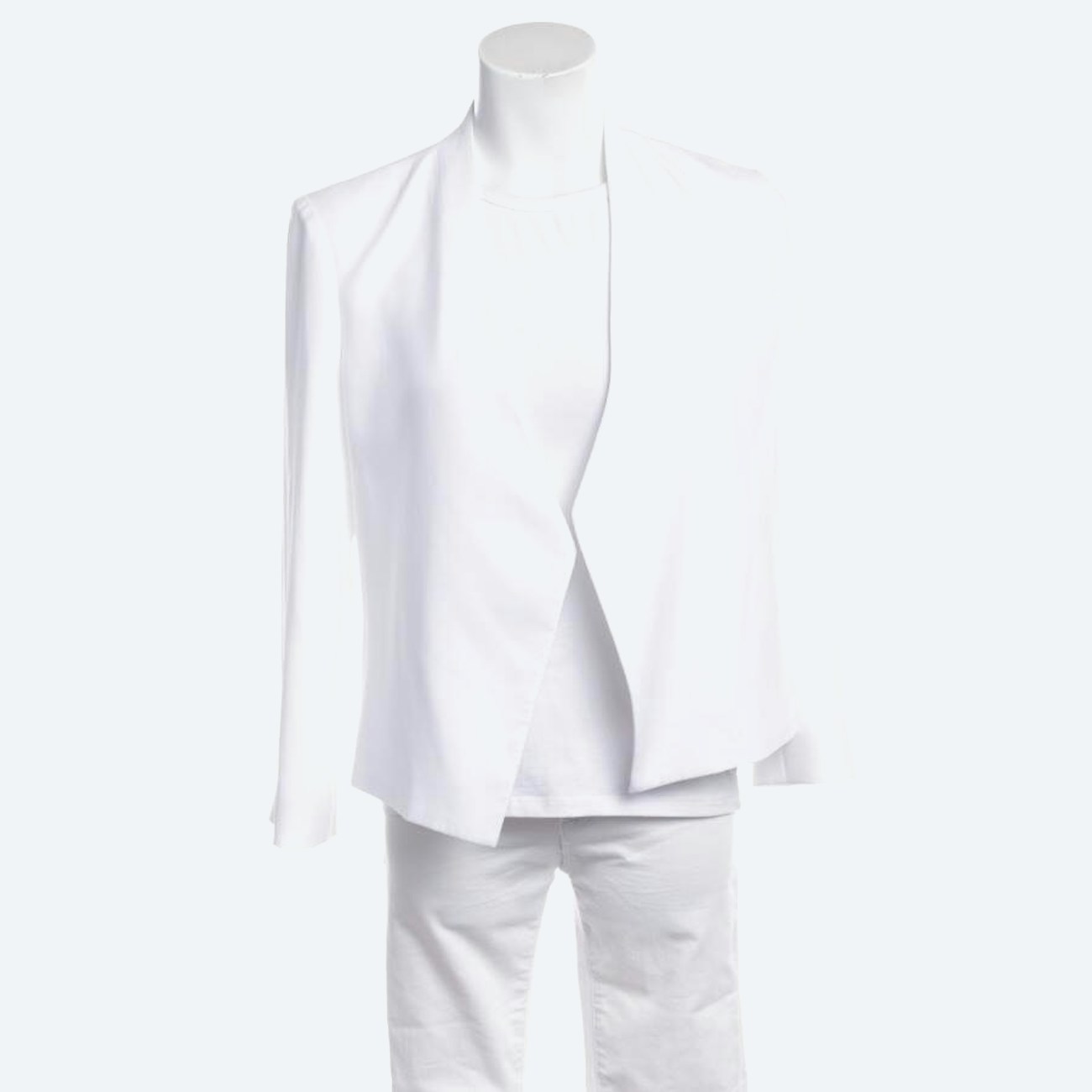 Image 1 of Blazer 36 White in color White | Vite EnVogue