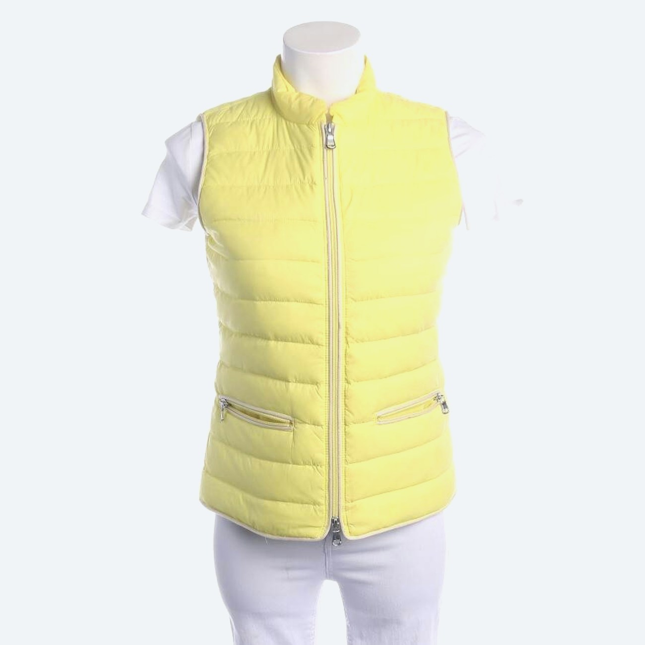 Image 1 of Vest 36 Pastel Yellow in color Yellow | Vite EnVogue