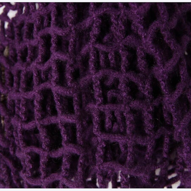 Image 2 of Cashmere Shawl Purple in color Purple | Vite EnVogue