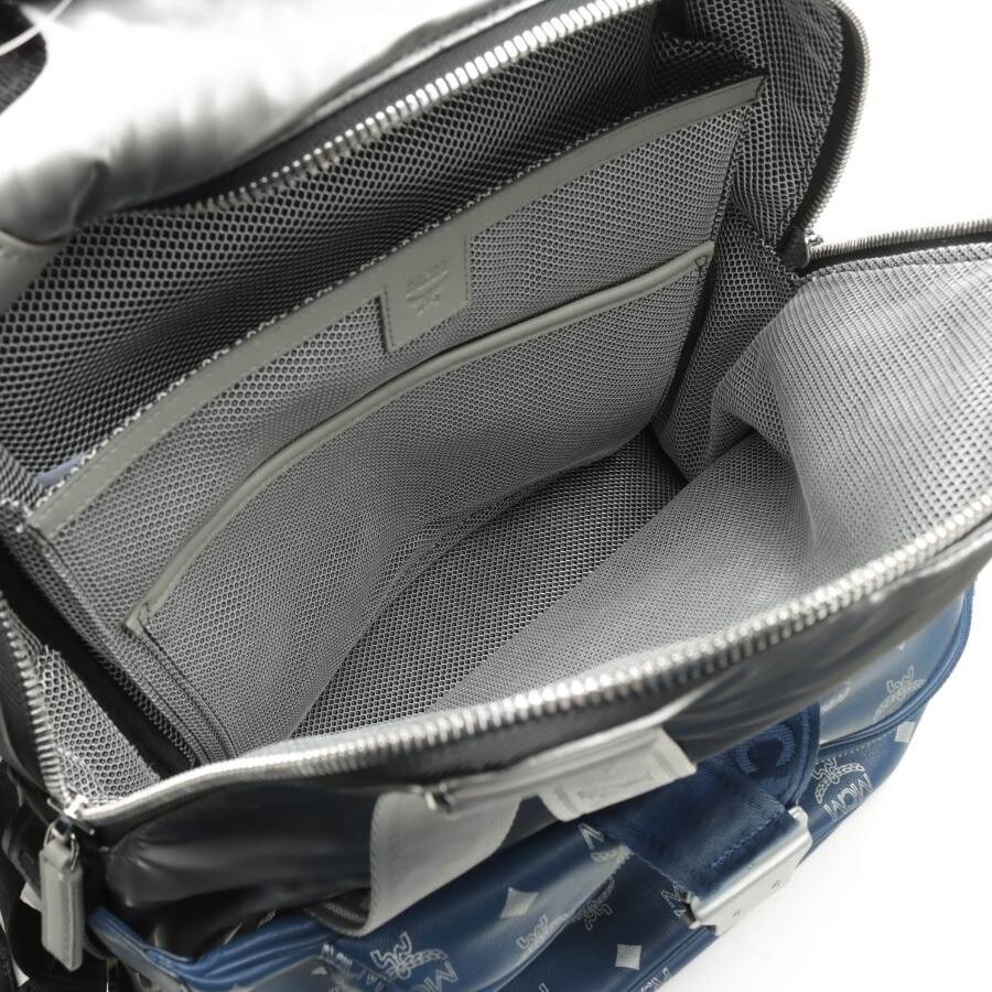 Bild 5 von Jemison Backpack with Beltbag Rucksack Silber in Farbe Metallic | Vite EnVogue