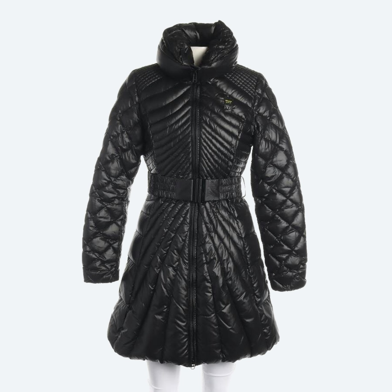 Image 1 of Winter Coat M Black in color Black | Vite EnVogue