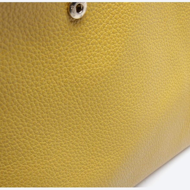 Image 4 of Shoulder Bag Yellow in color Yellow | Vite EnVogue