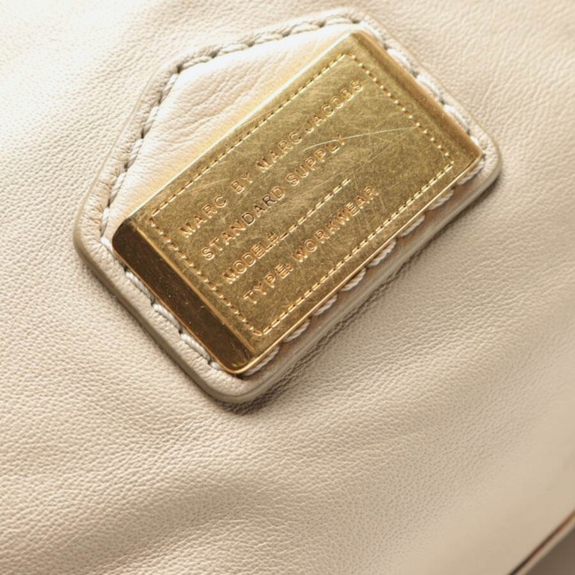 Image 9 of Handbag Beige in color White | Vite EnVogue