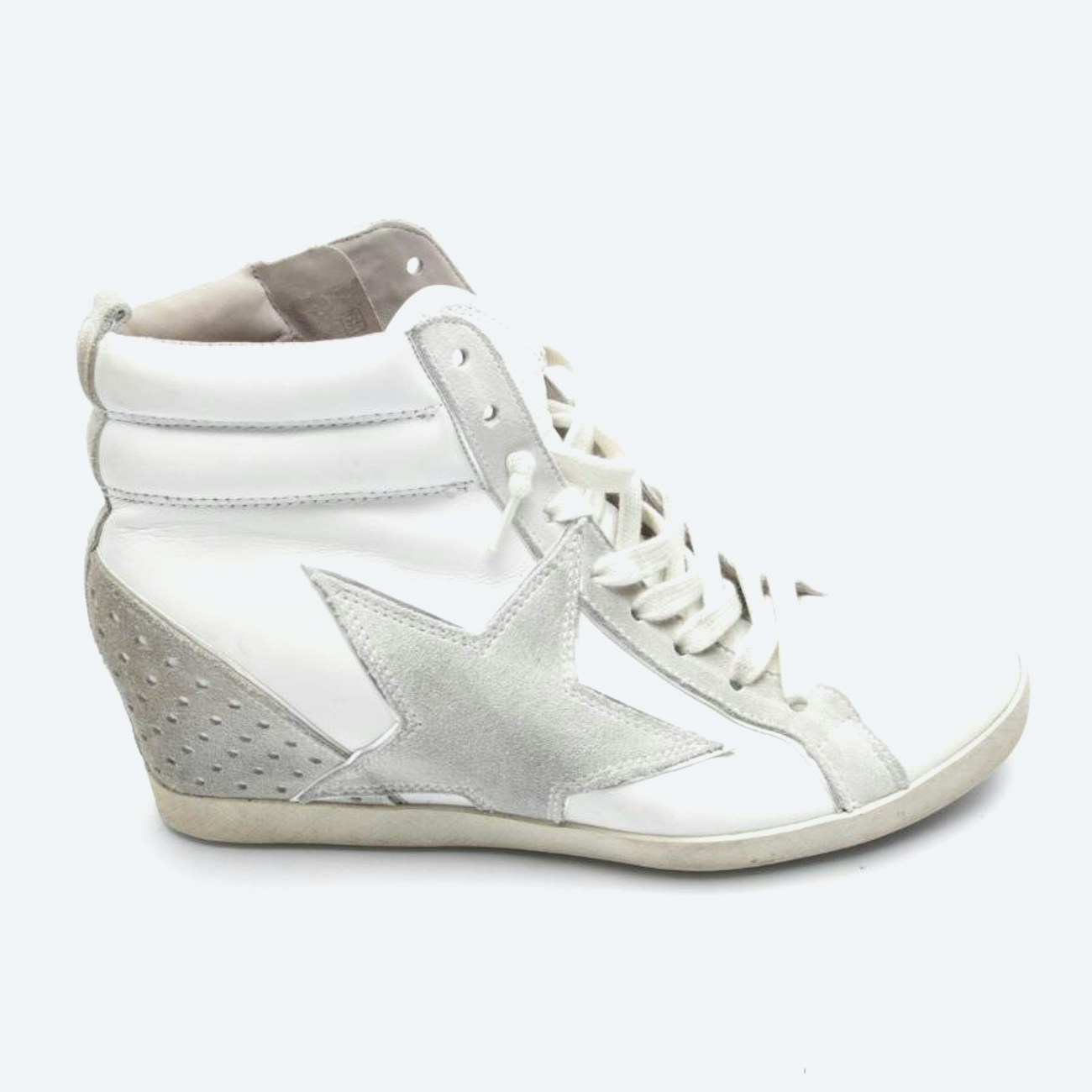 Image 1 of Sneakers EUR 40 Light Gray in color Gray | Vite EnVogue