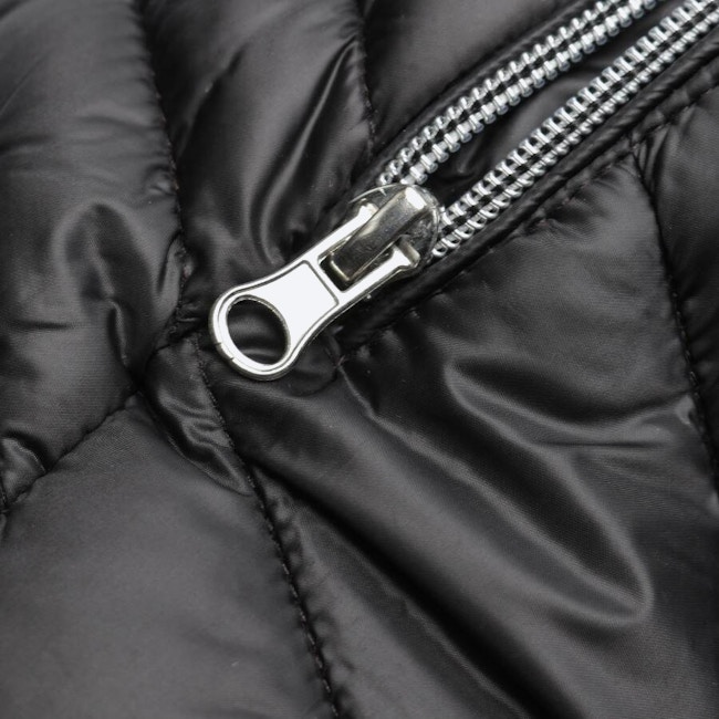 Image 4 of Quilted Jacket L Black in color Black | Vite EnVogue