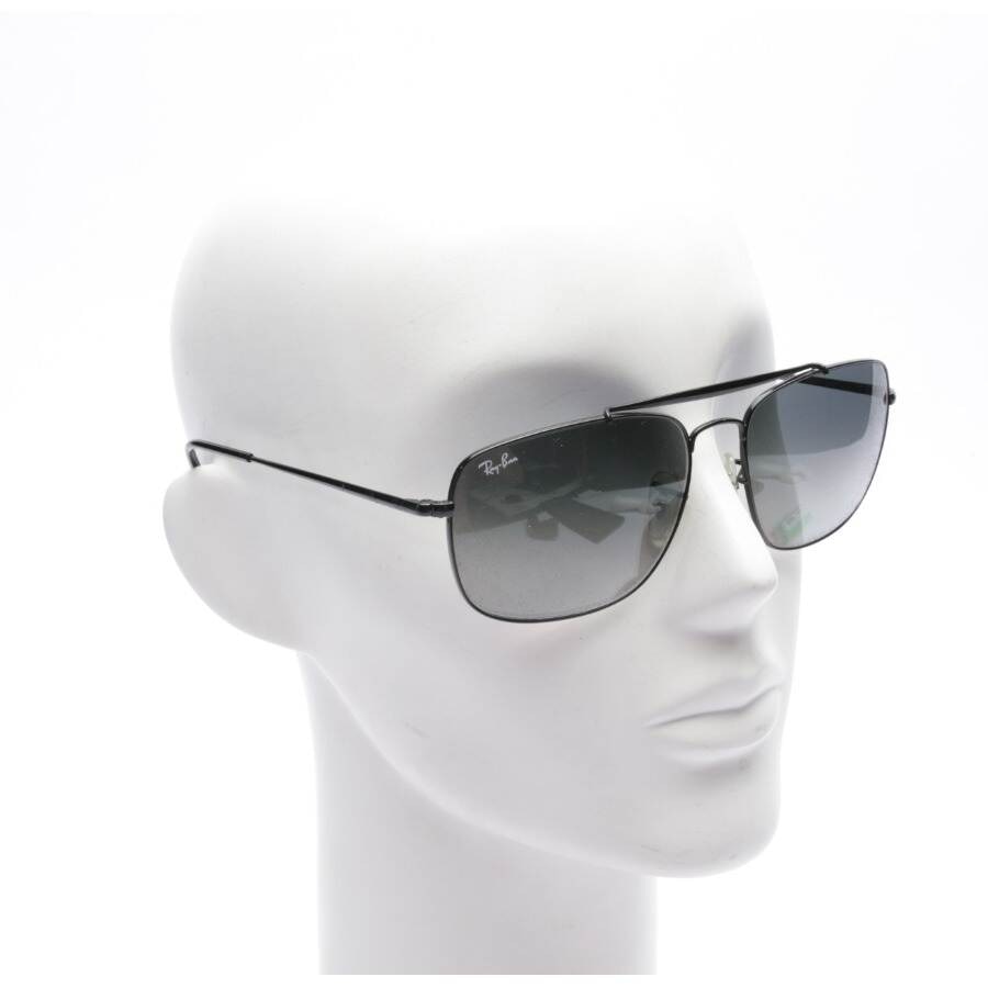 Bild 2 von RB3560 Sonnenbrille Schwarz in Farbe Schwarz | Vite EnVogue