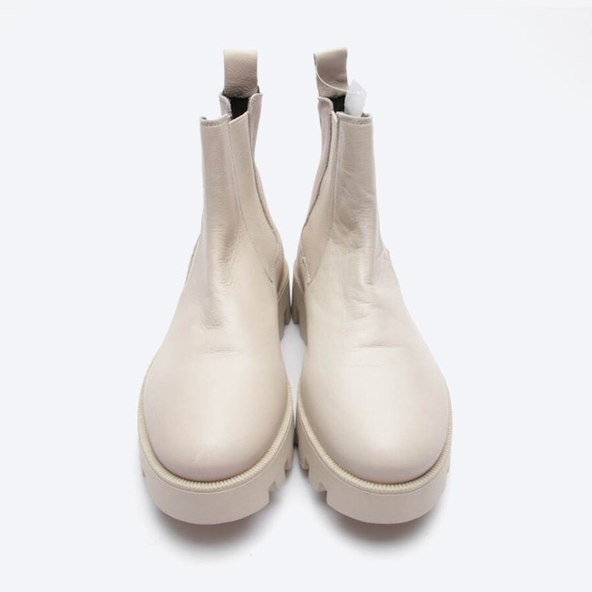 Image 2 of Chelsea Boots EUR 41 White in color White | Vite EnVogue