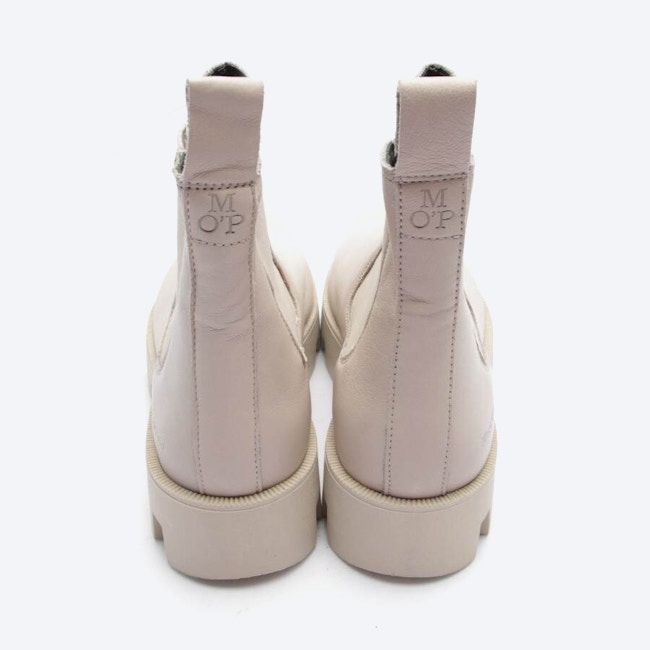 Image 3 of Chelsea Boots EUR 41 Beige in color White | Vite EnVogue