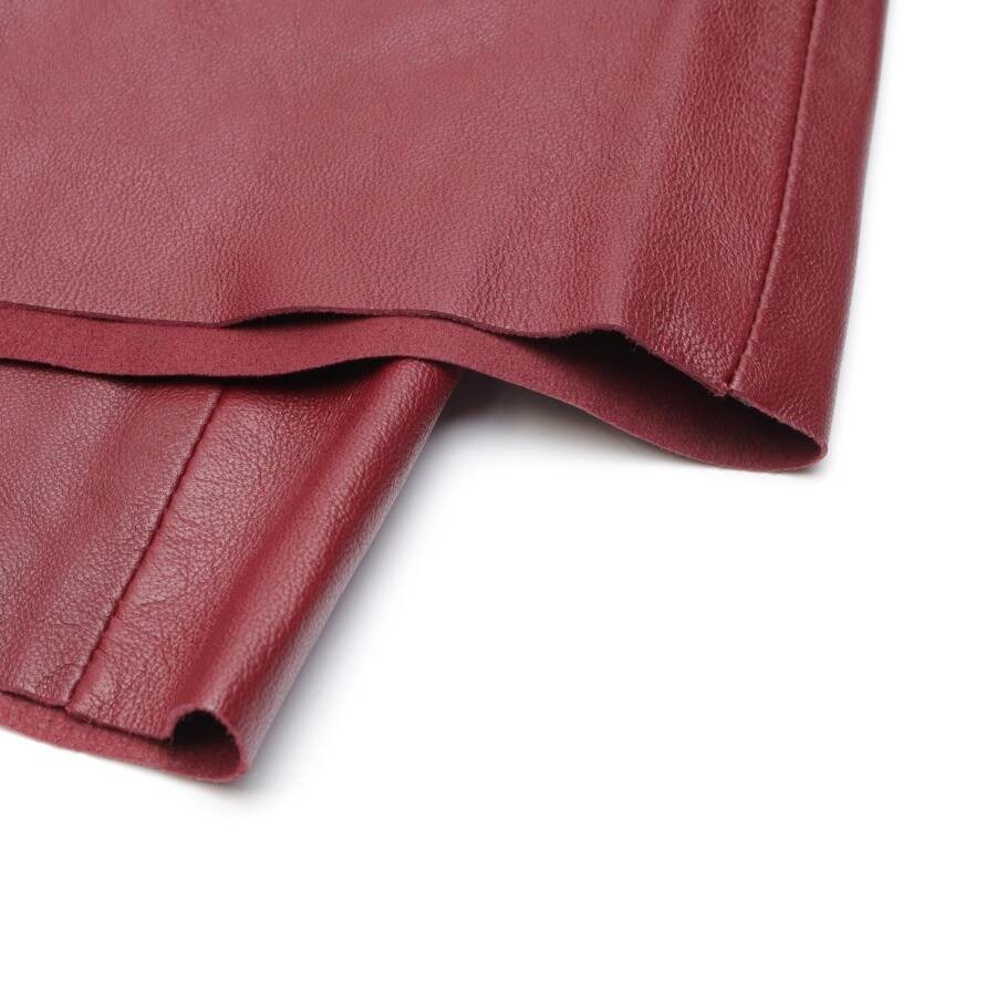 Image 3 of Leather Bermuda XS Bordeaux in color Red | Vite EnVogue