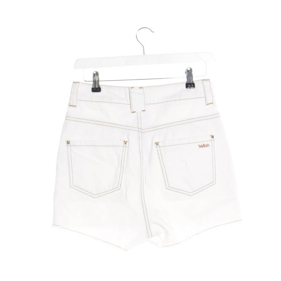 Image 2 of Shorts 34 White in color White | Vite EnVogue