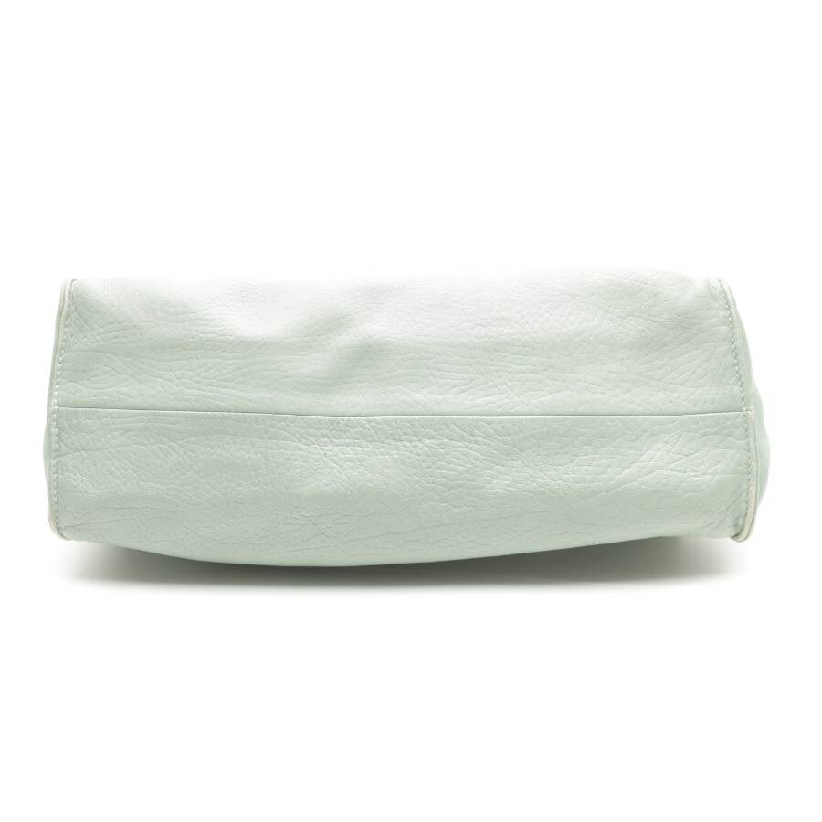 Image 3 of Shoulder Bag Light Green in color Green | Vite EnVogue
