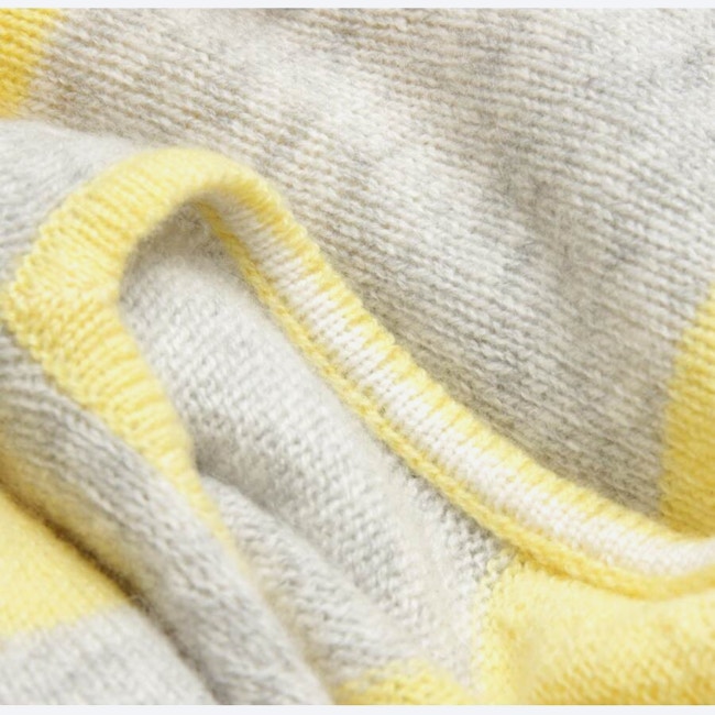 Image 3 of Cashmere Jumper 38 Pastel Yellow in color Yellow | Vite EnVogue