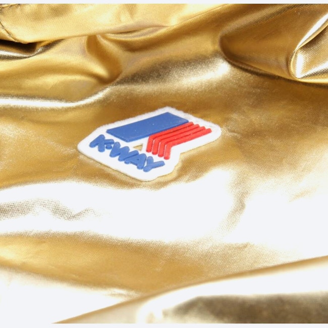 Image 4 of Reversible Jacke S Gold in color Metallic | Vite EnVogue