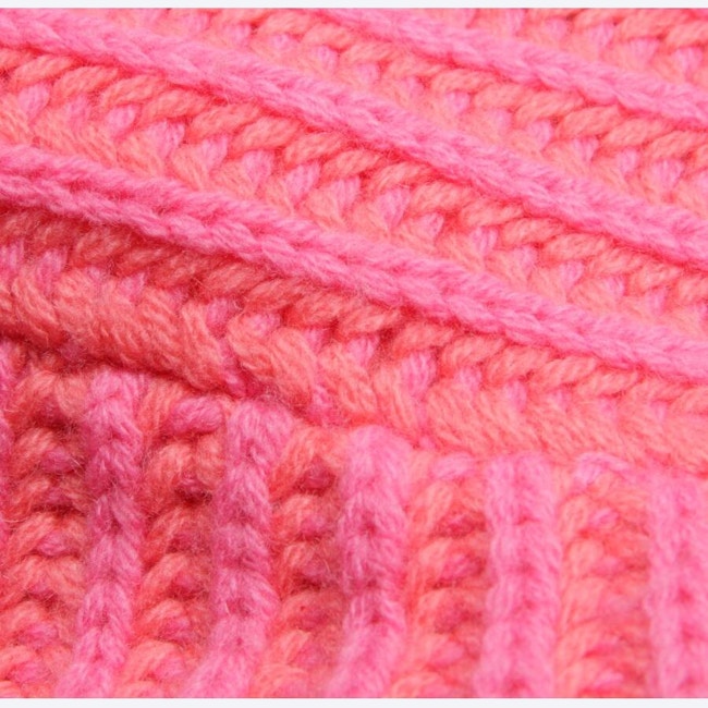 Image 3 of Jumper 38 Pink in color Pink | Vite EnVogue