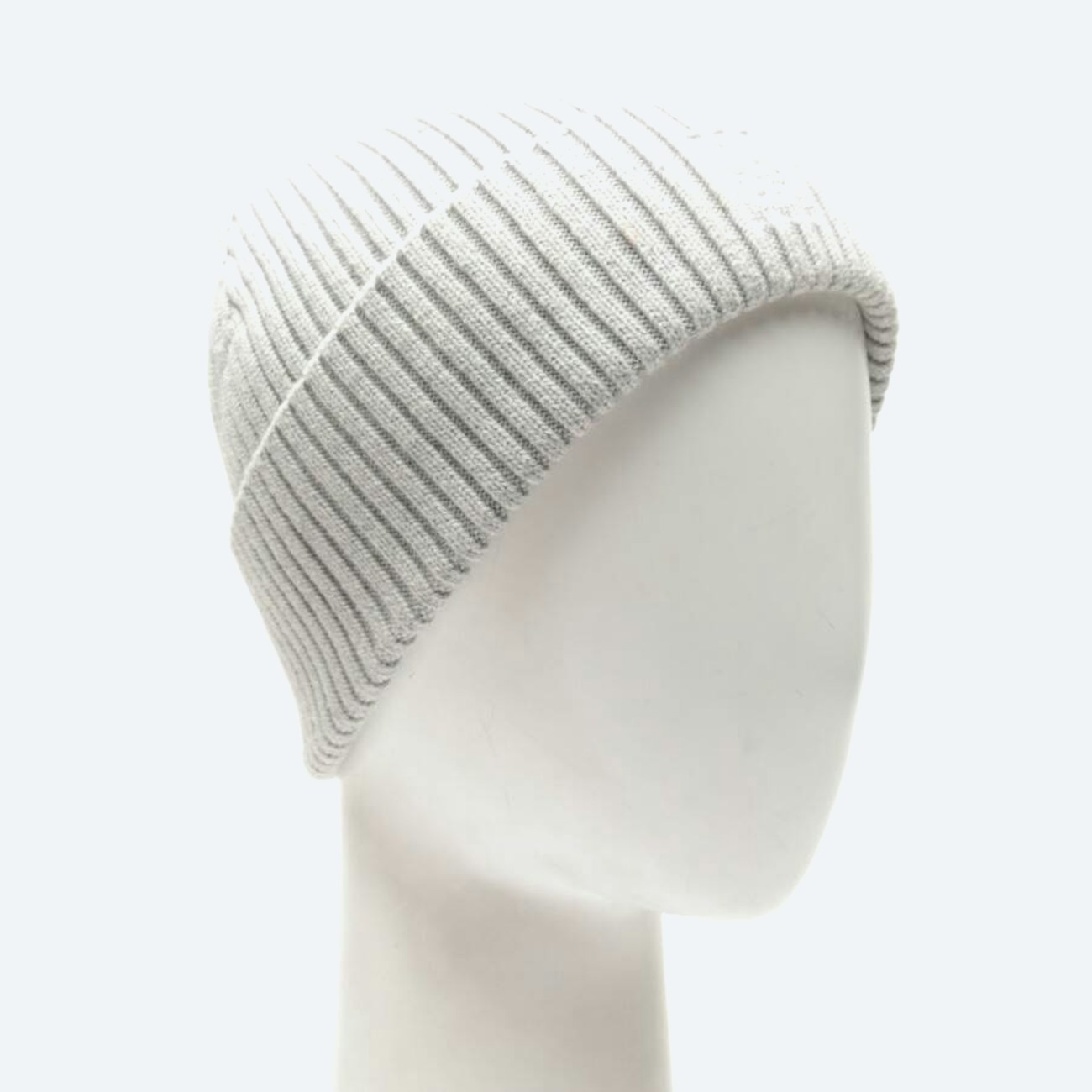 Image 1 of Cap Light Gray in color Gray | Vite EnVogue