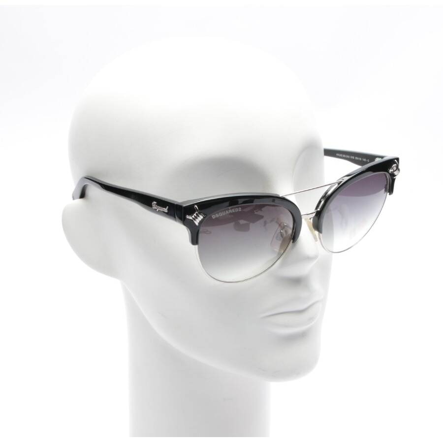 Image 2 of KYLIE DQ243 Sunglasses Black in color Black | Vite EnVogue