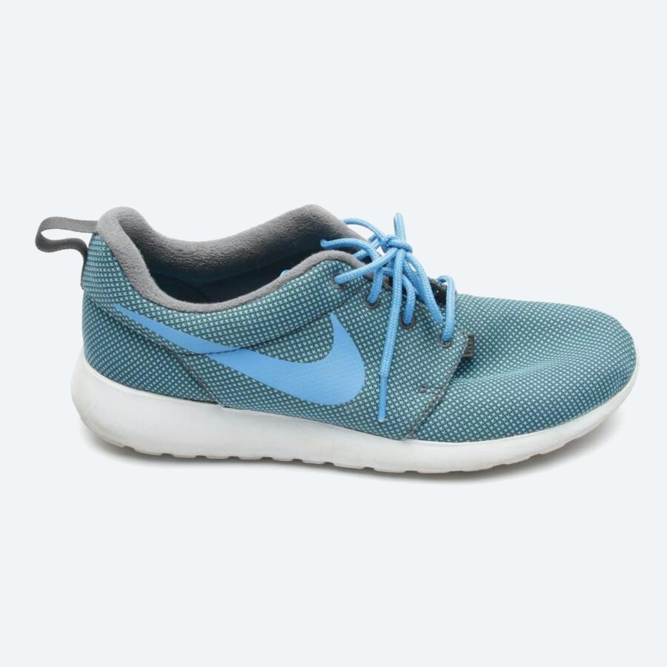 Image 1 of Sneakers EUR 42.5 Light Blue in color Blue | Vite EnVogue