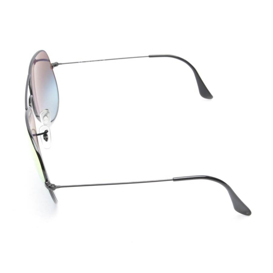 Image 3 of Aviator Sunglasses Black in color Black | Vite EnVogue