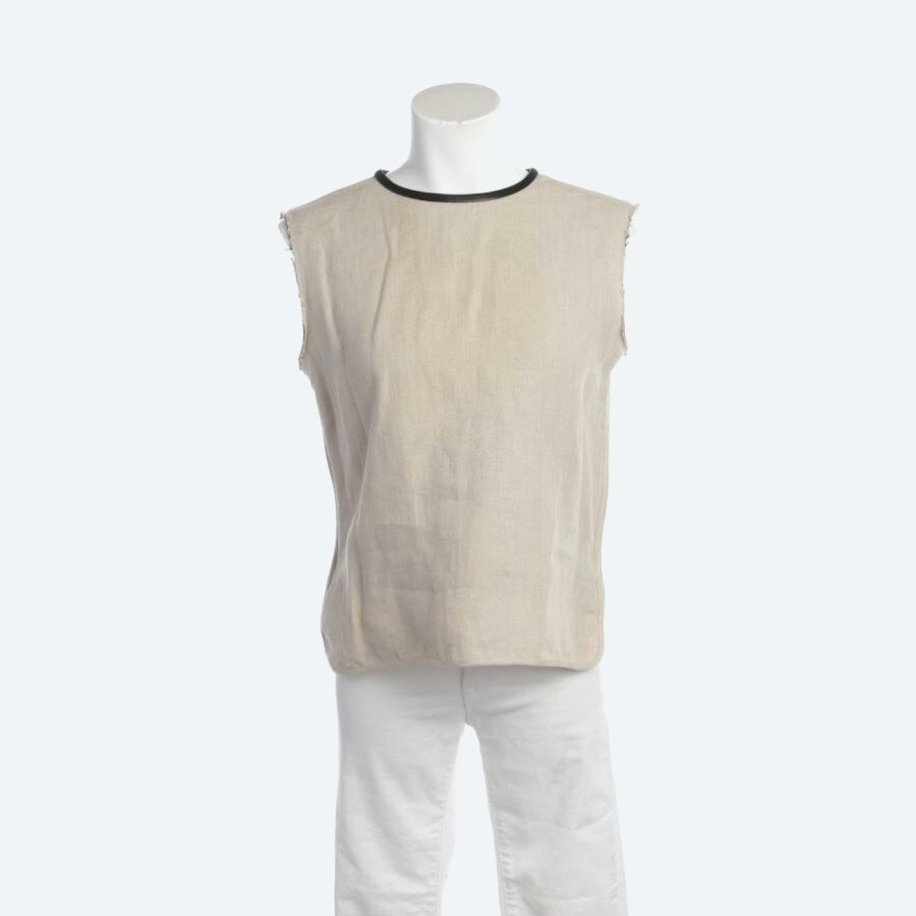 Image 1 of Linen Top 38 Beige in color White | Vite EnVogue