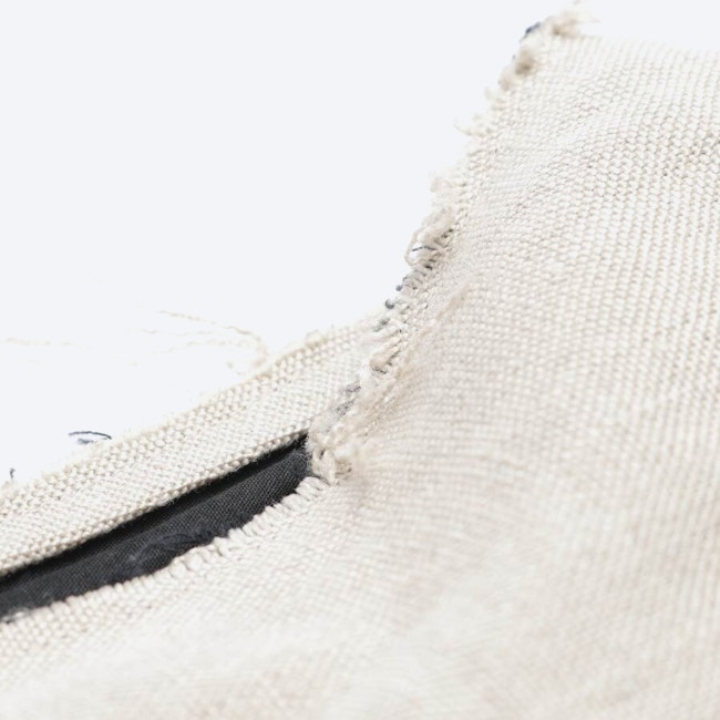 Image 3 of Linen Top 38 Beige in color White | Vite EnVogue