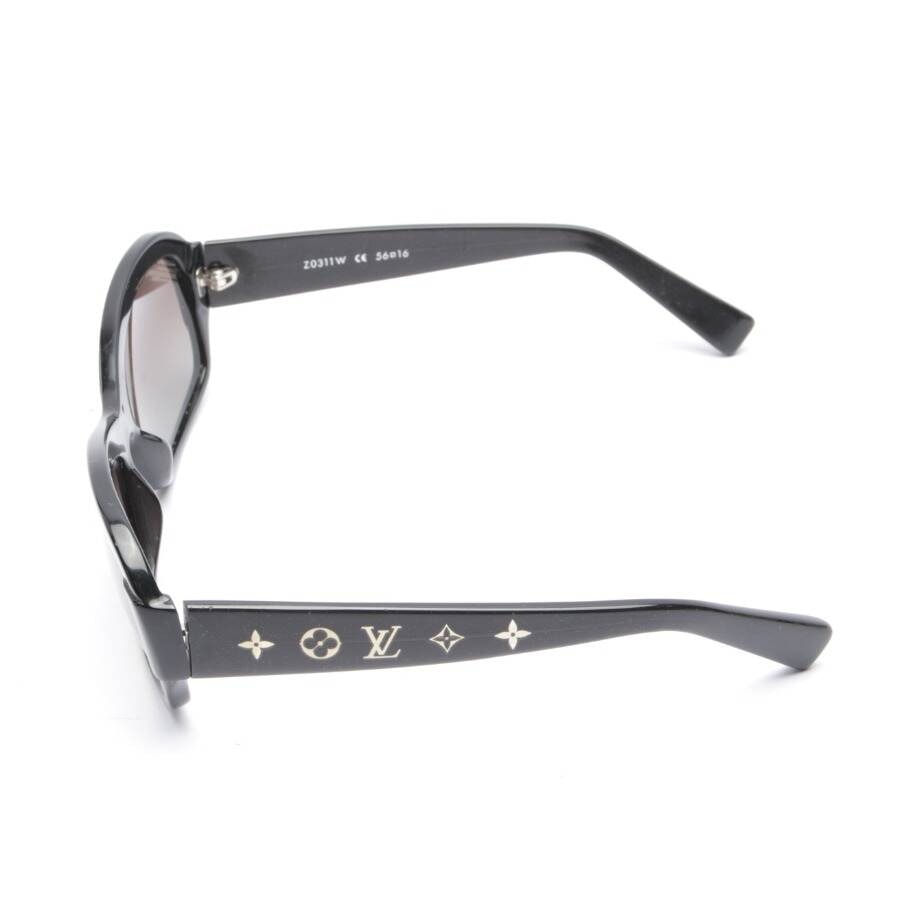 Image 3 of Z0311 Sunglasses Black in color Black | Vite EnVogue