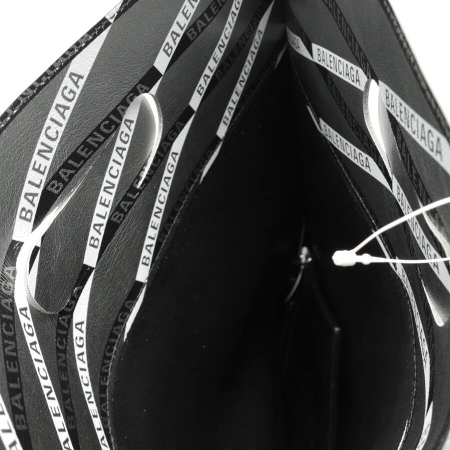 Bild 5 von Losange Monogram Plastic Tote Handtasche Silber in Farbe Metallic | Vite EnVogue