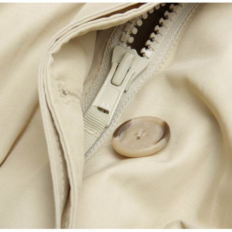 Image 4 of Winter Coat L Beige in color White | Vite EnVogue