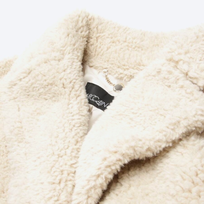 Image 3 of Winter Coat 36 Cream in color White | Vite EnVogue