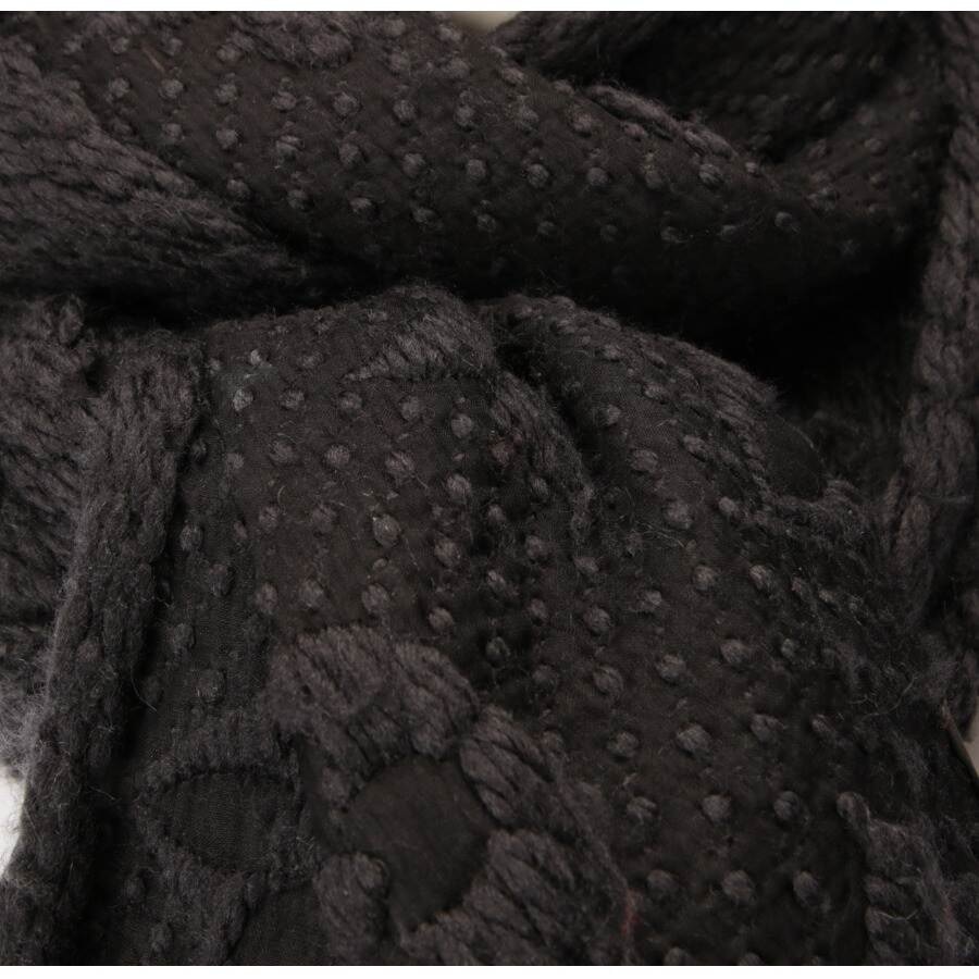 Image 2 of Shawl Black in color Black | Vite EnVogue