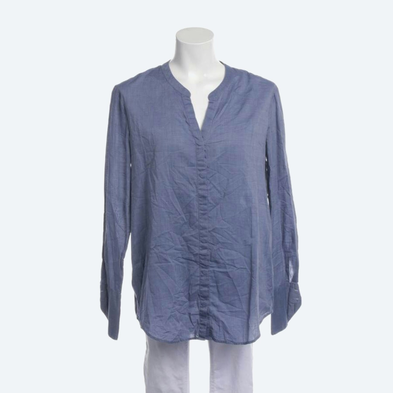 Image 1 of Shirt Blouse L Light Blue in color Blue | Vite EnVogue