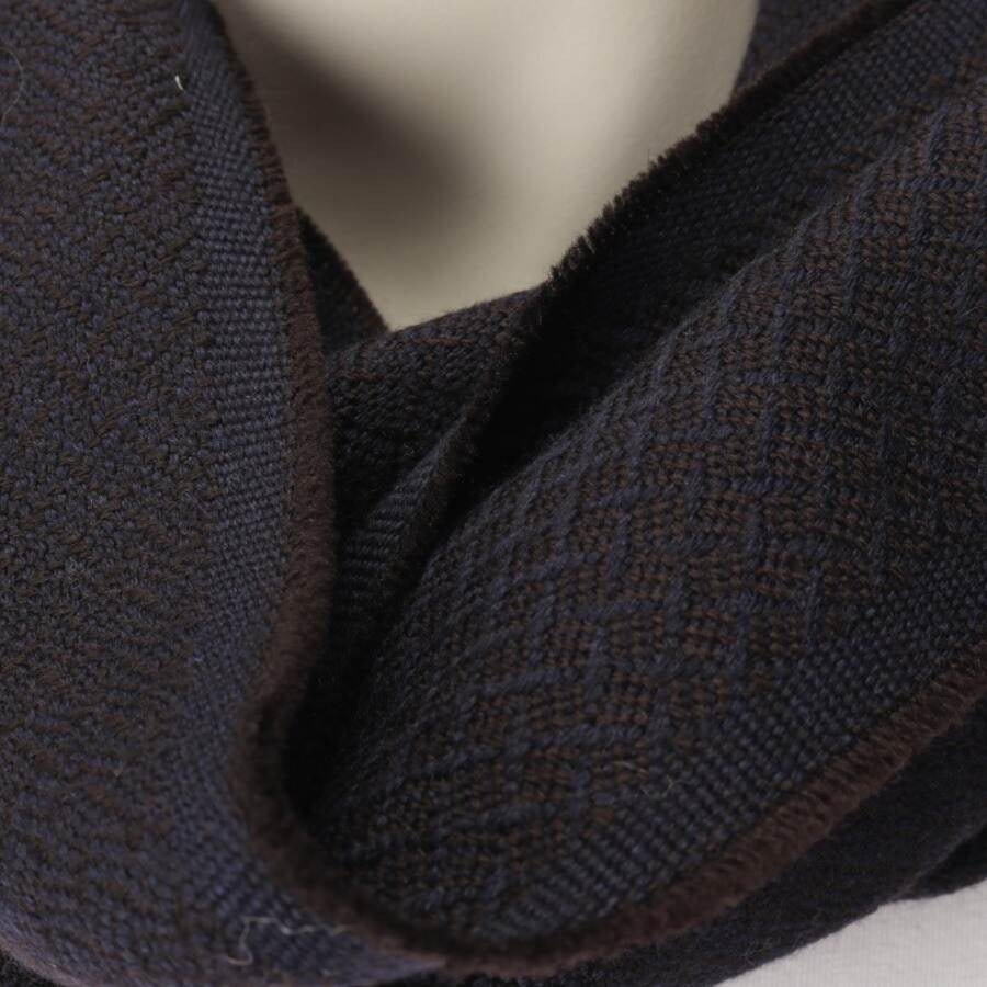 Image 2 of Wool Shawl Navy in color Blue | Vite EnVogue