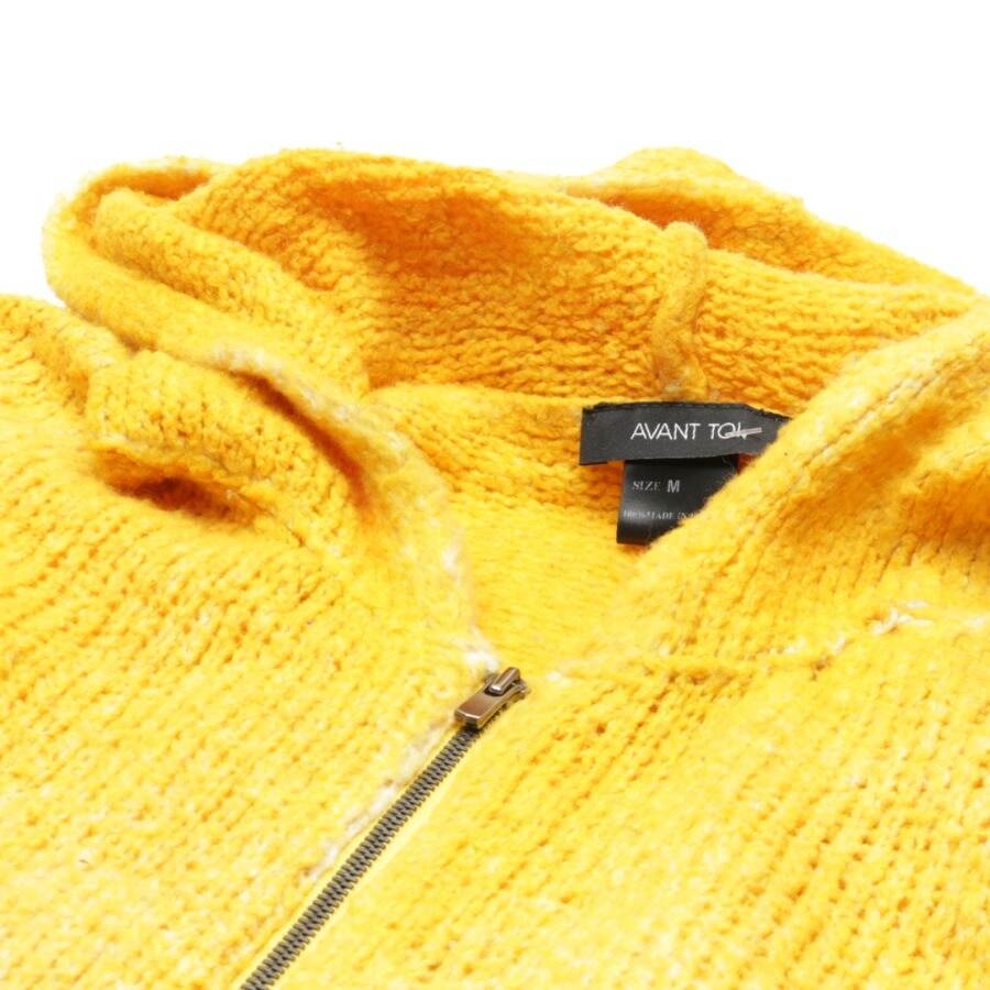 Image 3 of Cardigan M Yellow in color Yellow | Vite EnVogue