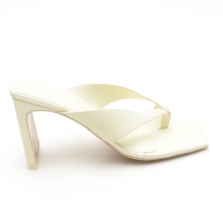 Image 1 of Heeled Sandals EUR 37 Pastel Yellow in color Yellow | Vite EnVogue