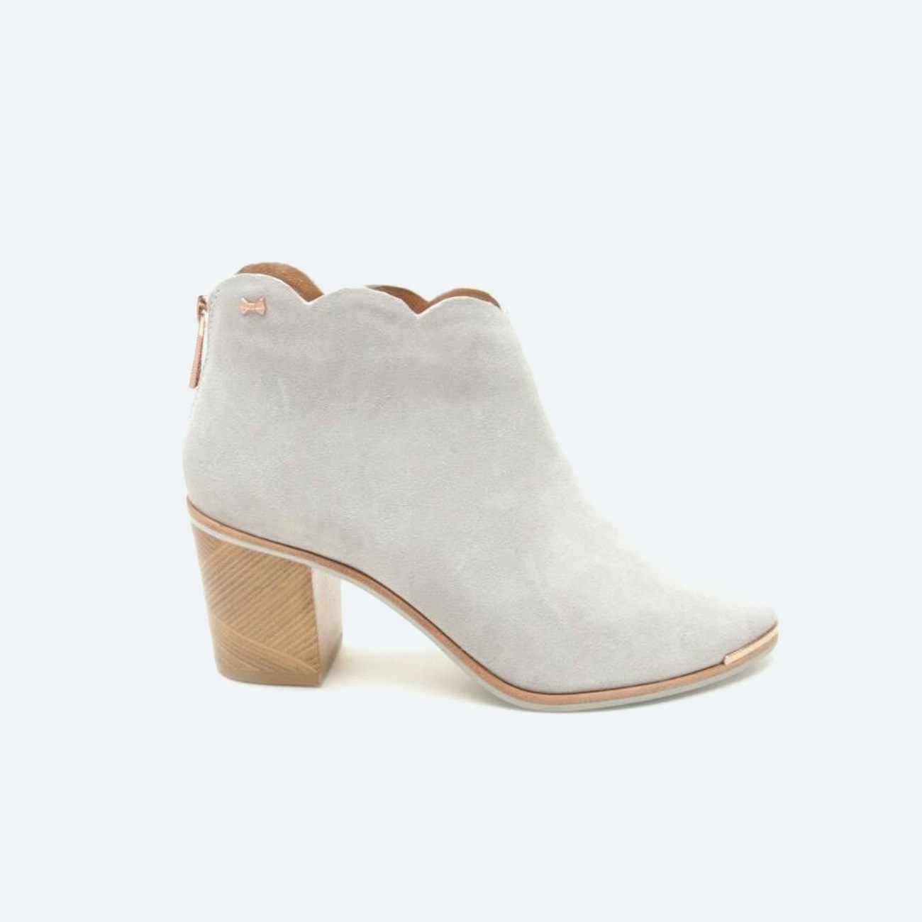 Image 1 of Ankle Boots EUR 36 Light Gray in color Gray | Vite EnVogue