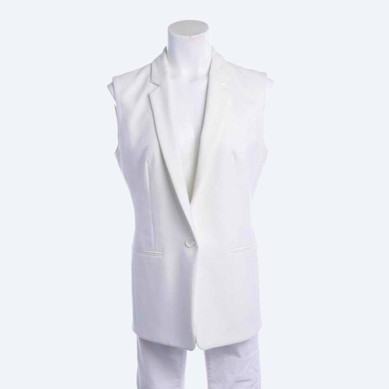 Image 1 of Blazer XL White in color White | Vite EnVogue