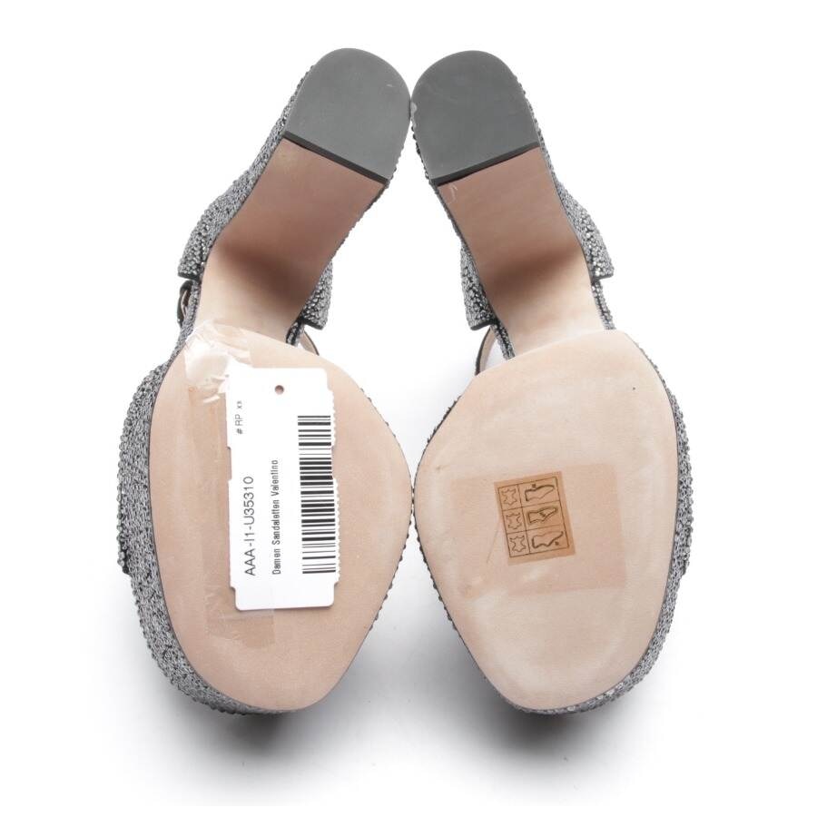 Image 4 of Heeled Sandals EUR 35 Silver in color Metallic | Vite EnVogue
