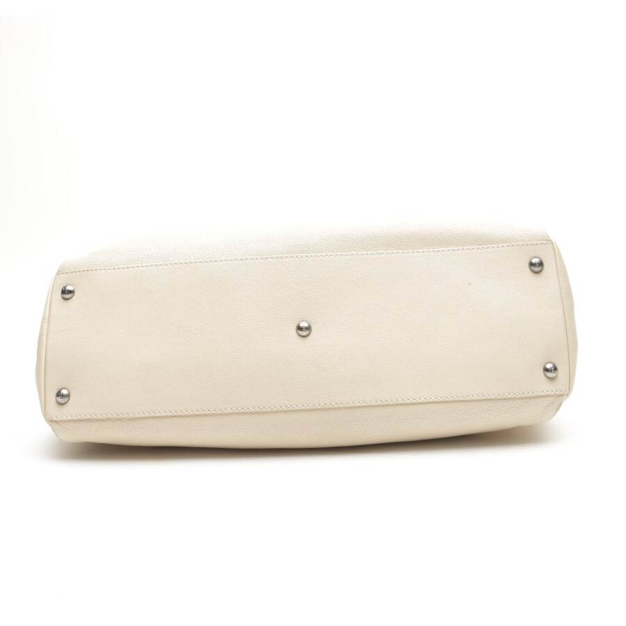 Image 3 of Peek-a-boo Handbag Beige in color White | Vite EnVogue