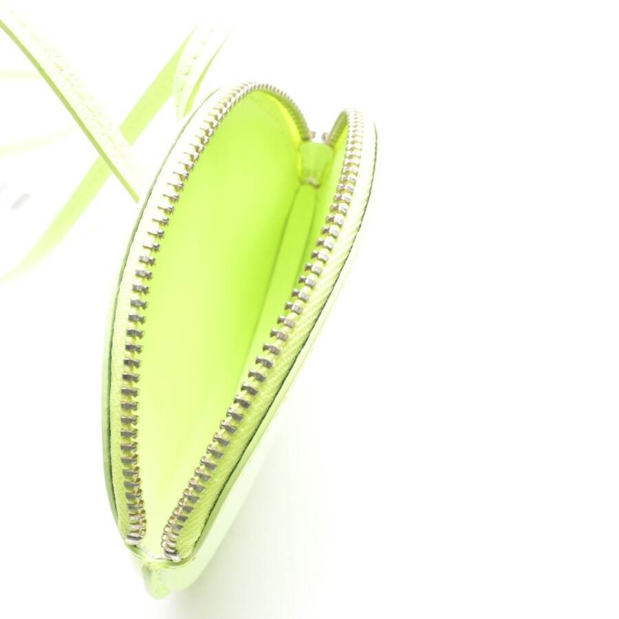 Image 3 of Shoulder Bag Neon Green in color Neon | Vite EnVogue