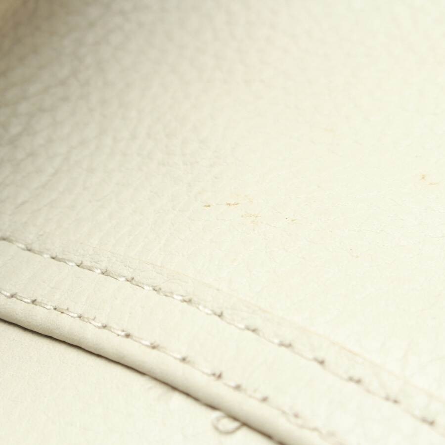 Image 5 of Handbag Cream in color White | Vite EnVogue