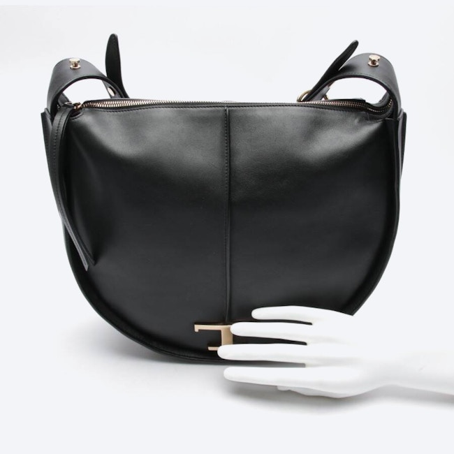 Image 4 of Timeless Shoulder Bag Shoulder Bag Black in color Black | Vite EnVogue