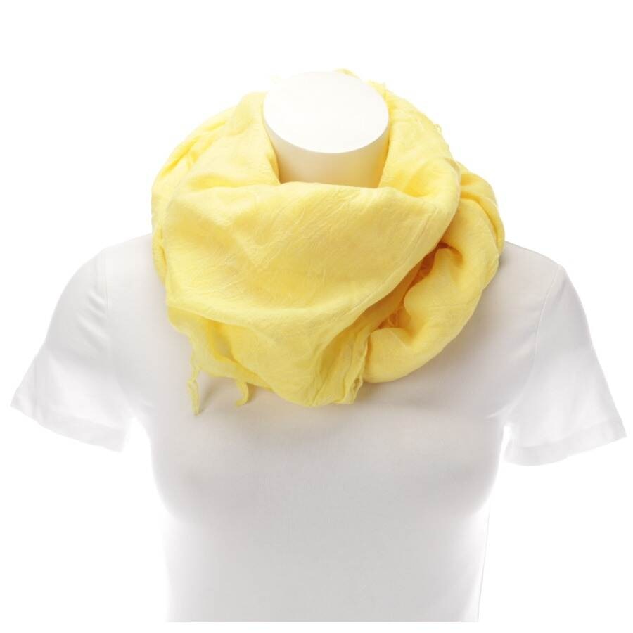 Image 1 of Scarf Yellow in color Yellow | Vite EnVogue