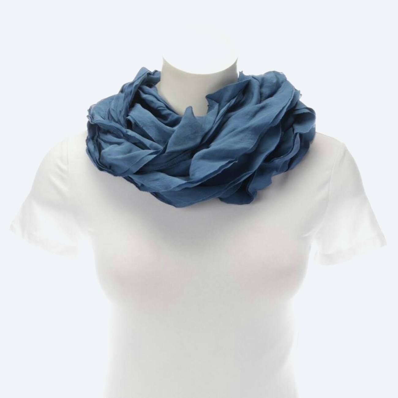 Image 1 of Silk Schawl Blue in color Blue | Vite EnVogue
