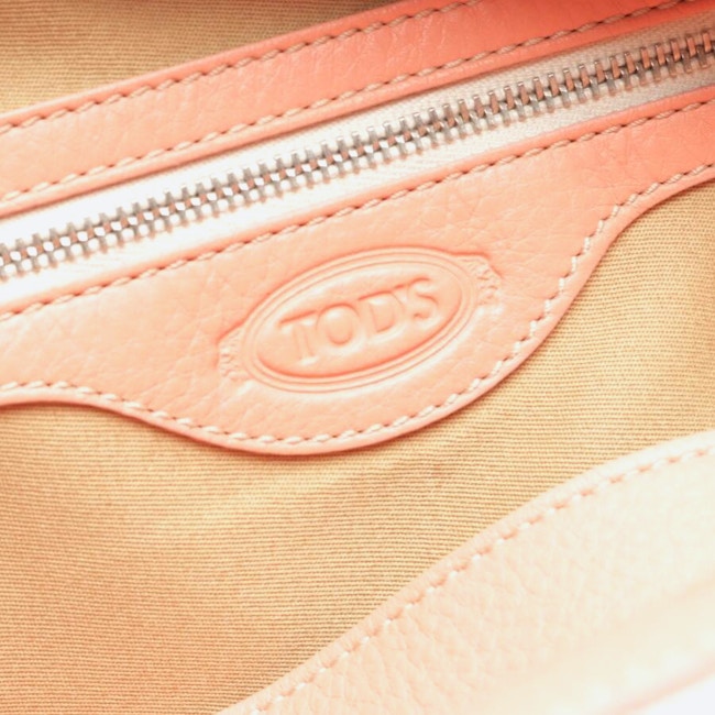 Image 6 of Shoulder Bag Peach in color Orange | Vite EnVogue