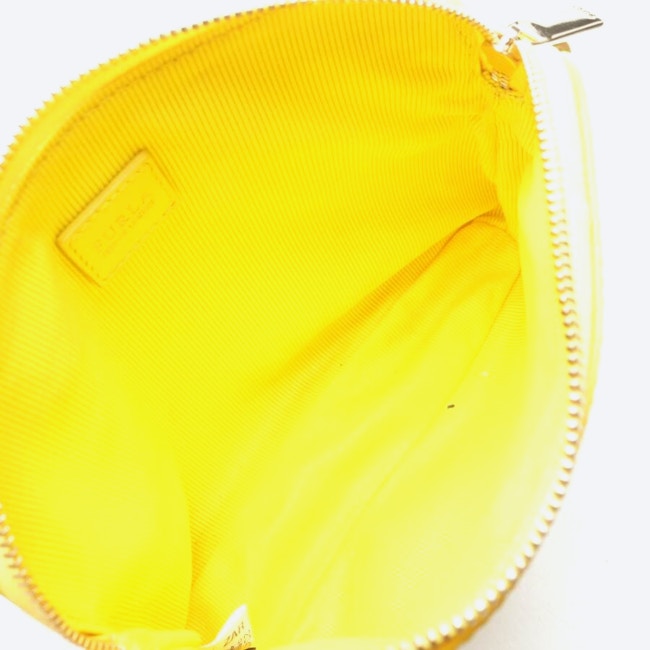 Bild 3 von Abendtasche Gelb in Farbe Gelb | Vite EnVogue