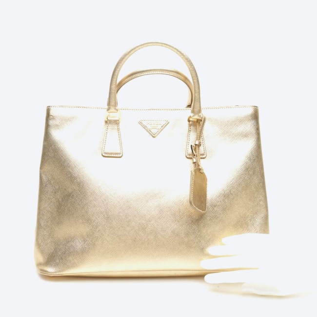 Image 4 of Handbag Gold in color Metallic | Vite EnVogue